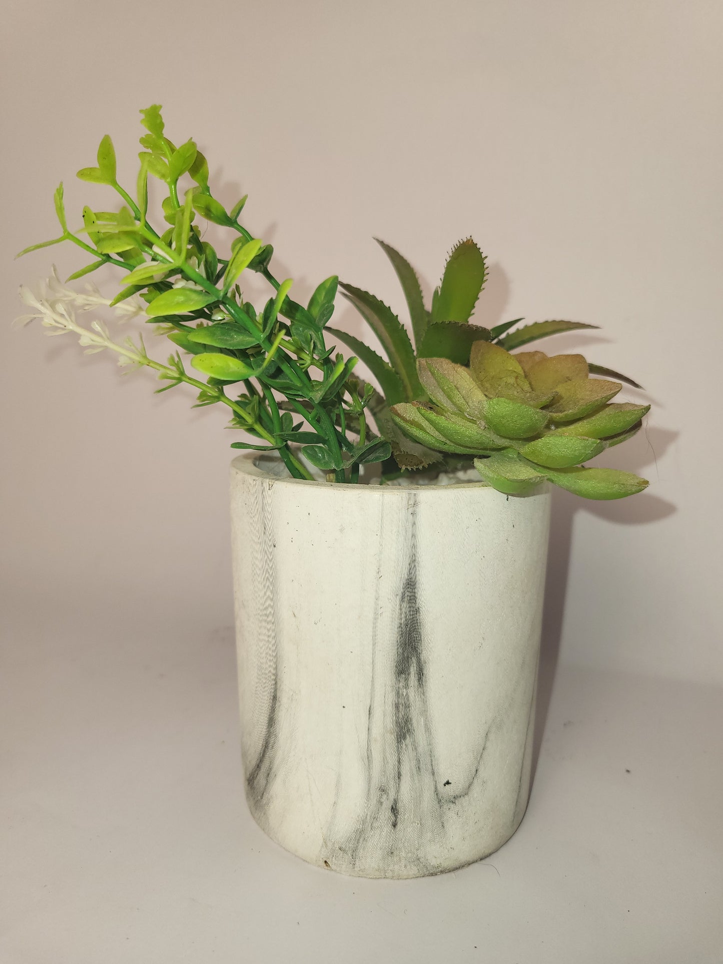🌱 Self-Watering Glass Plant Globes (Set of 2) + Bonus Fake Succulent