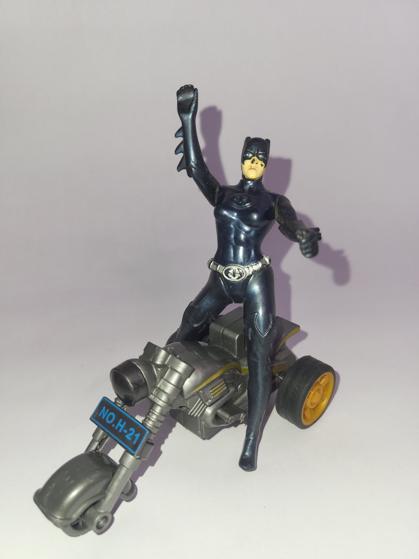 Action Figure Bundle – WRESTLER, Catwoman & Police Motorcycle