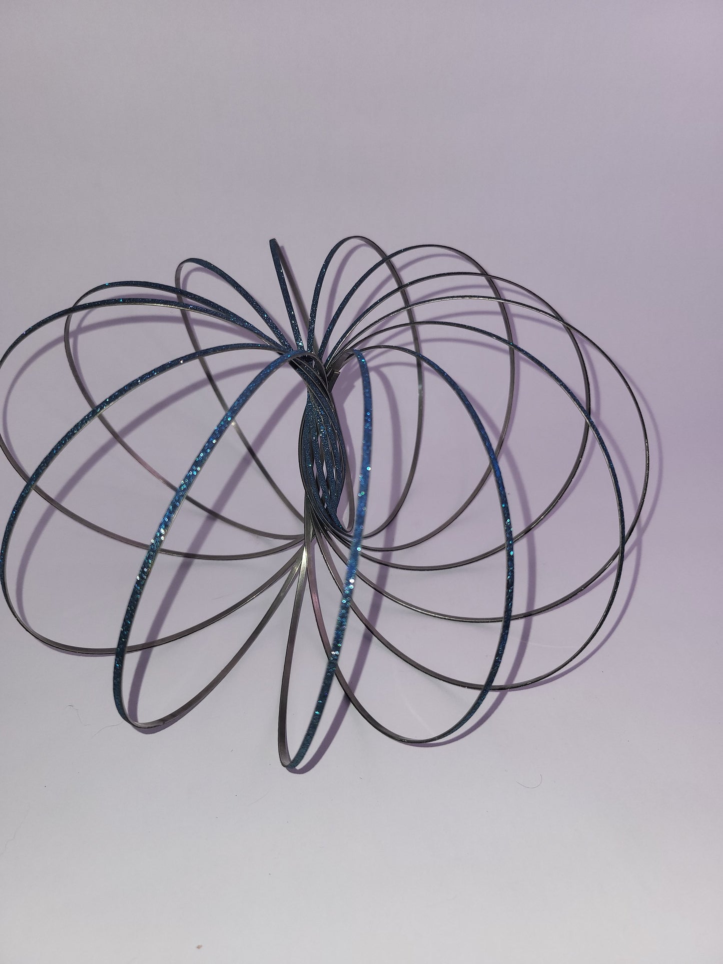 Magic Flow Ring Kinetic Spring Toy – Blue