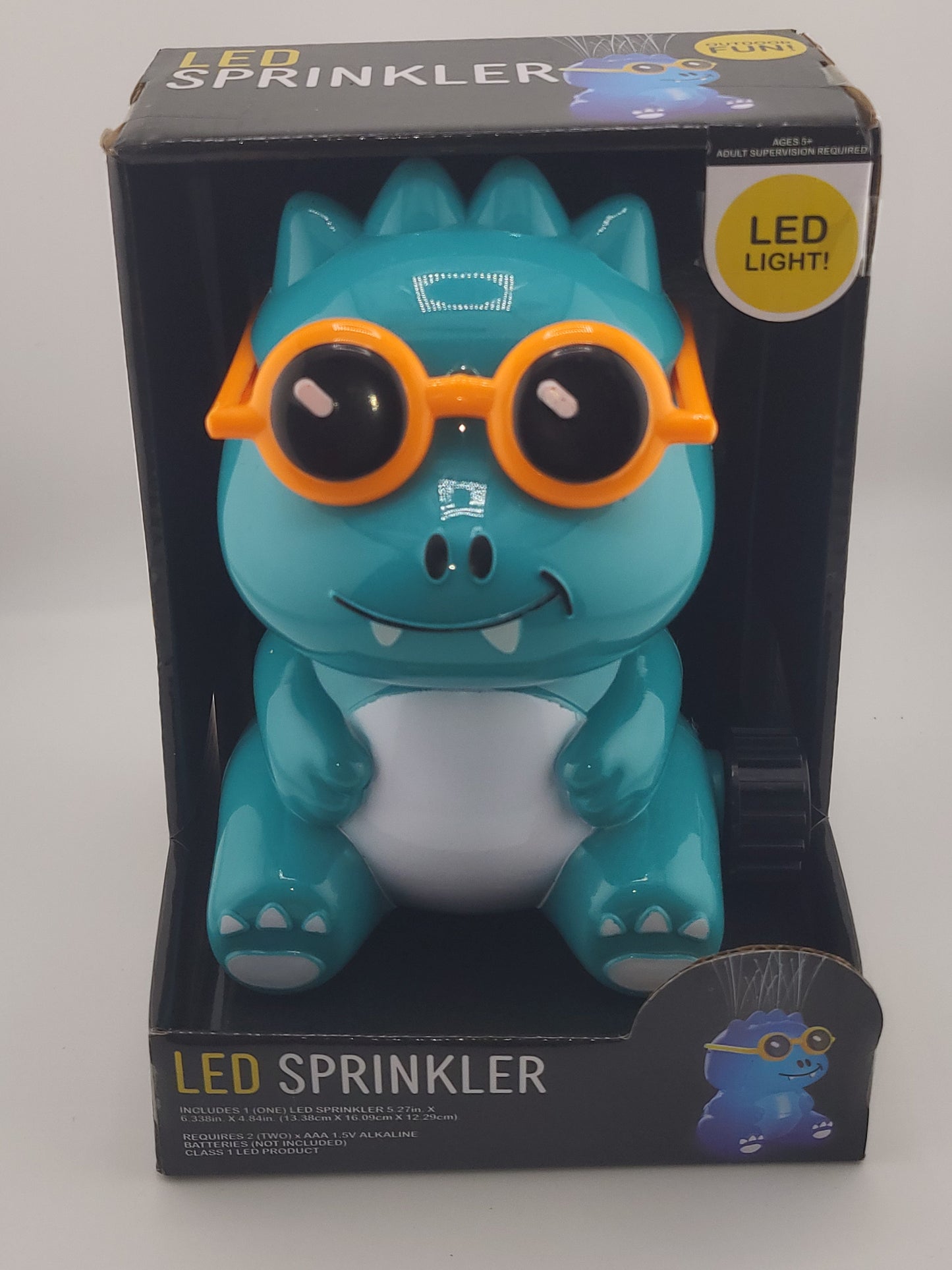 LED Dinosaur Water Sprinkler Toy for Kids – Cute Outdoor Backyard Summer Fun with Light-Up Feature