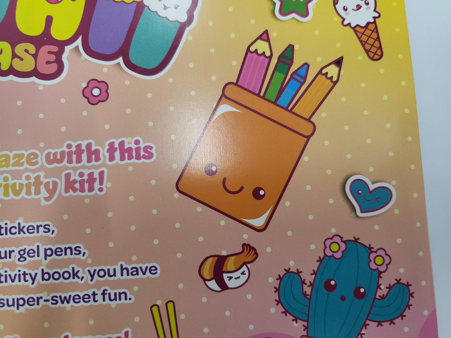 🌈 Kawaii Fun Case – Sticker, Pen & Activity Kit (Color & Carry Set)