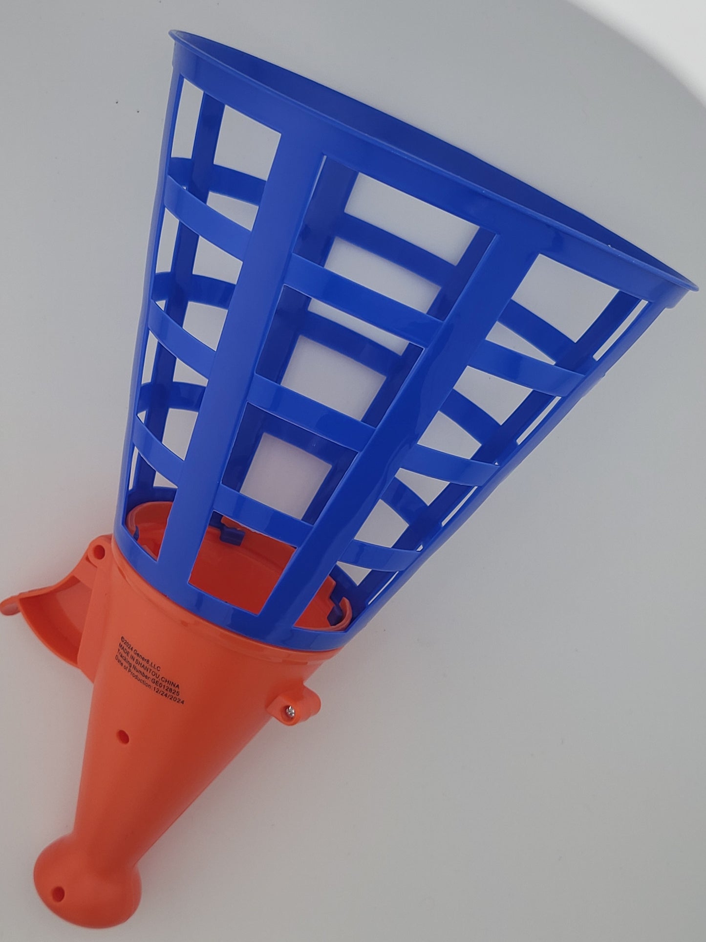 🏐 Catch Ball Toss Game Set – 2 Launchers + 1 Ball | Outdoor Family Fun Toy | Blue & White Baskets w/ Orange Handles