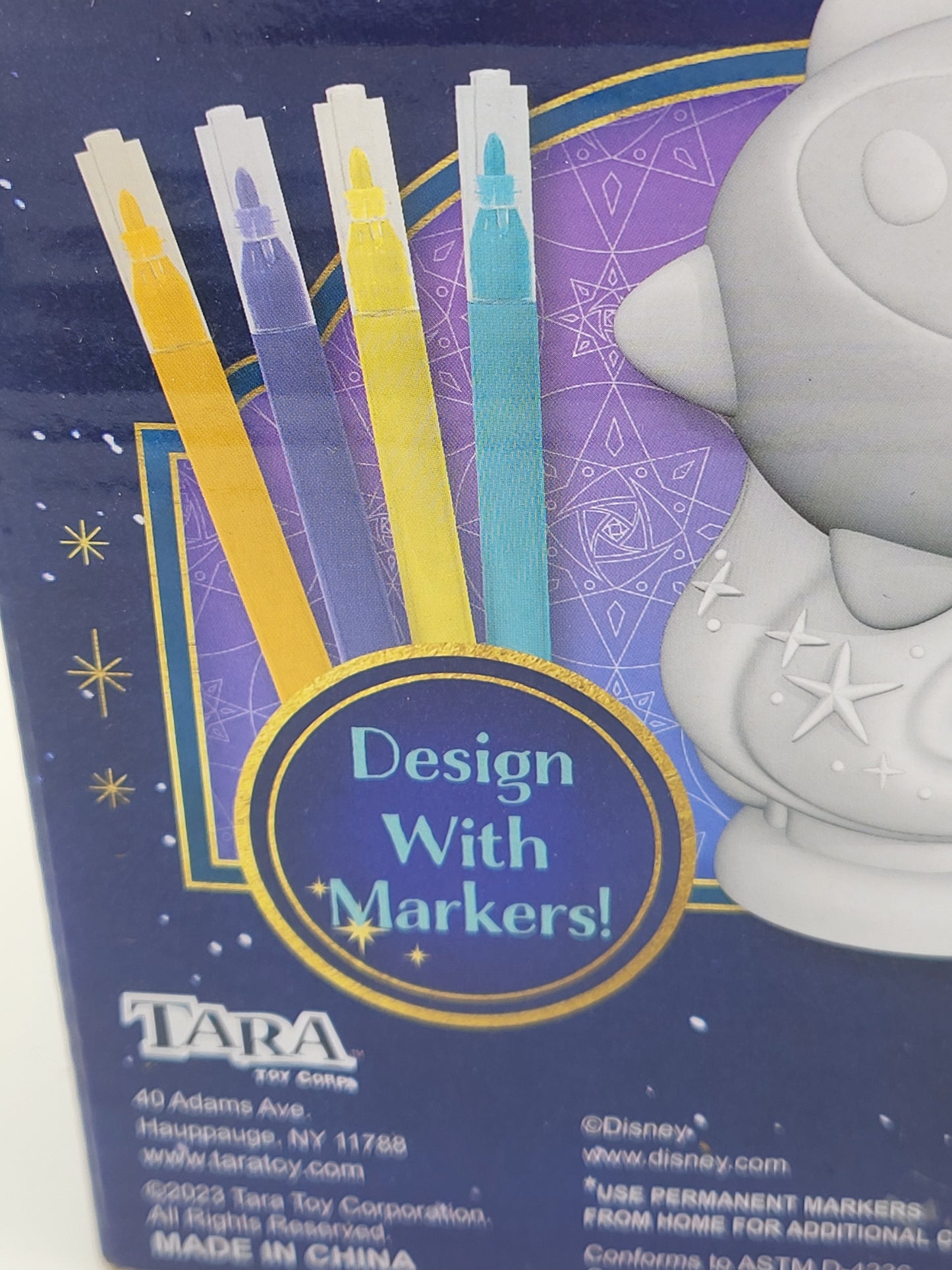 ⭐ Disney WISH – Design-A-Vinyl Figure Kit (Includes 4 Markers) ⭐