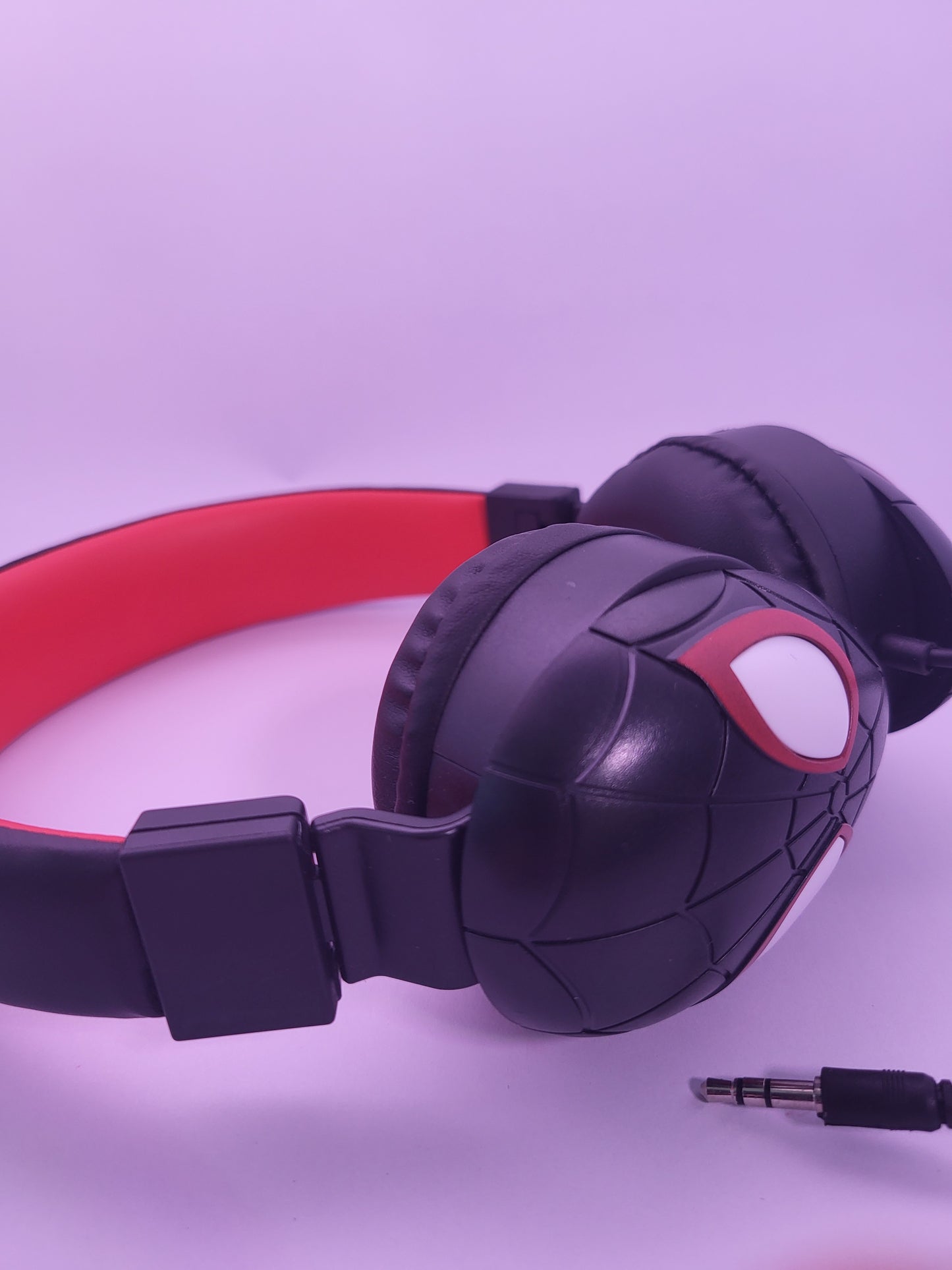 Spider-Man Miles Morales Wired Over-Ear Headphones – 3.5mm Jack