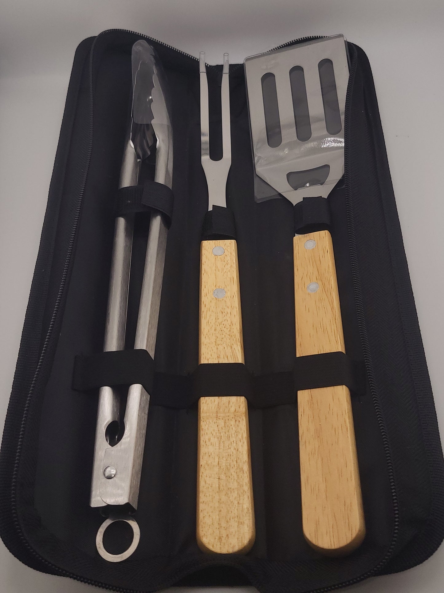 3-Piece BBQ Grill Tool Set with Wooden Handles – Tongs, Fork & Spatula in Portable Zippered Carry Case